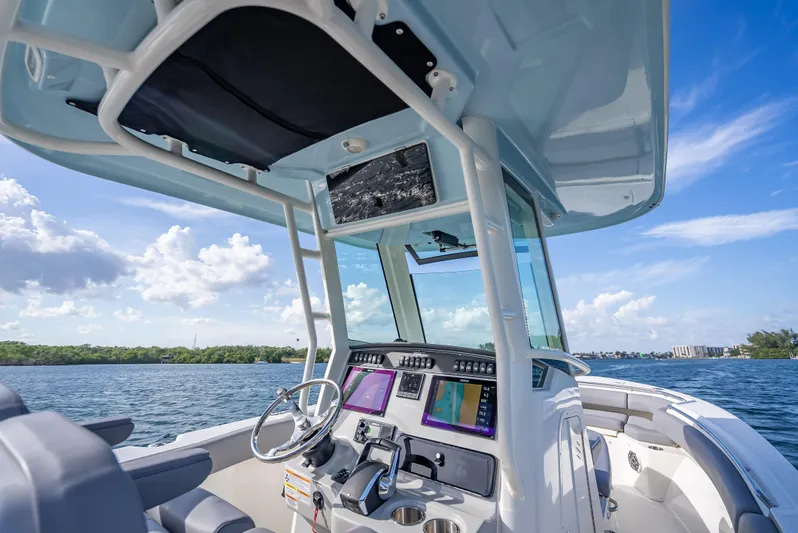 Clear To Close Yacht Photos Pics 