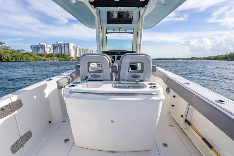 Clear To Close Yacht Photos Pics 