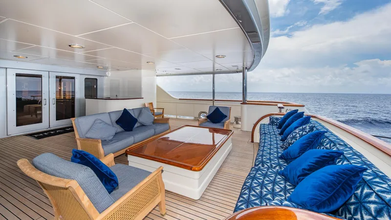 Nita K II Yacht Photos Pics 