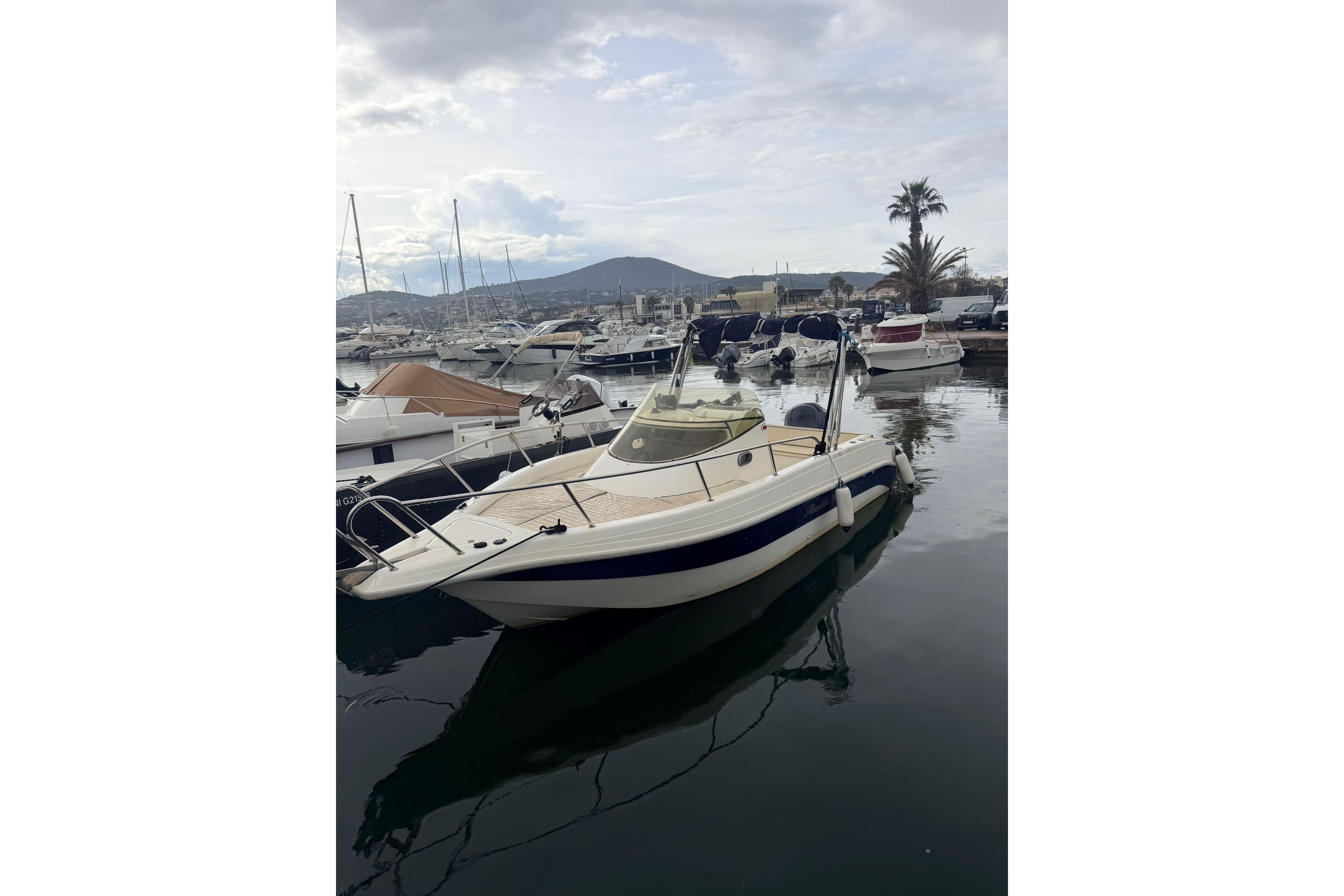 2000 Tecnomarine stealth mitos