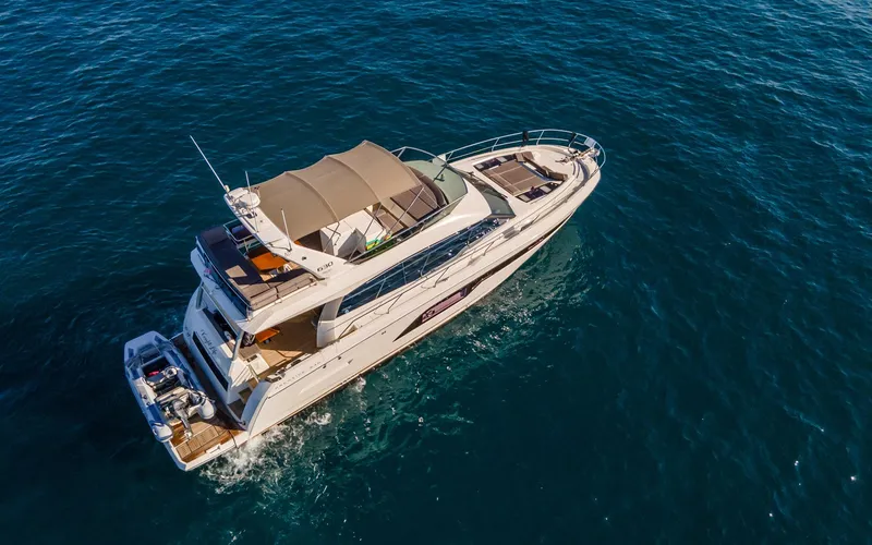 Knightlife Yacht Photos Pics 