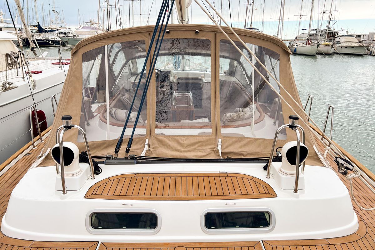 2004 Beneteau 57 