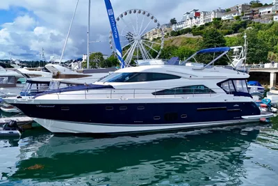 2010 Fairline Squadron 65