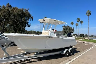 Sea Fox 248 Commander
