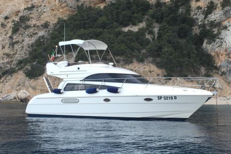 2000 Astondoa 39 Fly