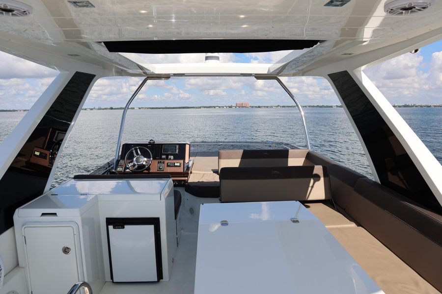 2021 Galeon 500 Fly