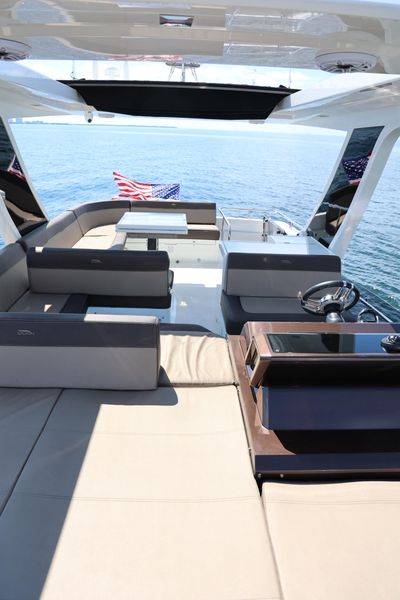 2021 Galeon 500 Fly