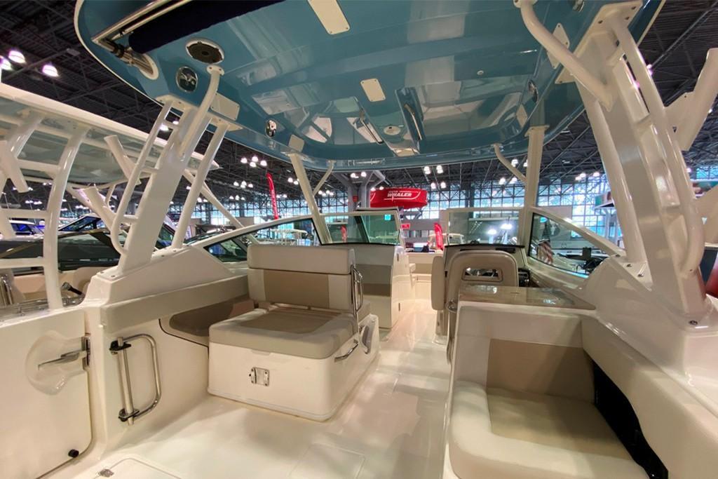 2024 Boston Whaler 280 Vantage Runabout for sale YachtWorld