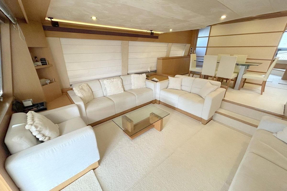 2006 Ferretti Yachts 78 