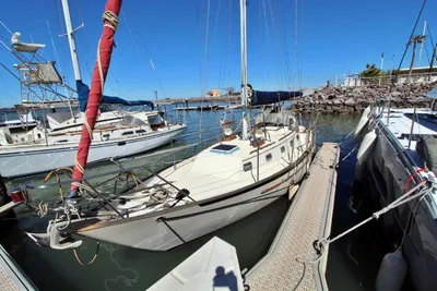 Pacific Seacraft 34