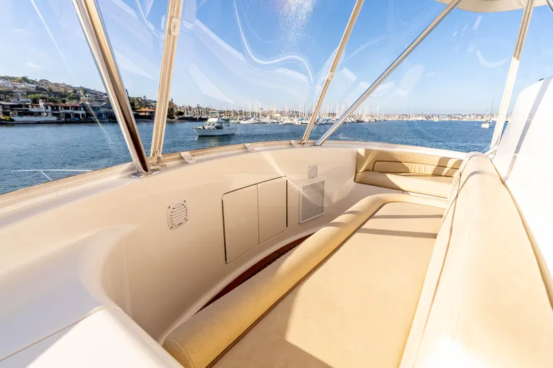 Chaser Yacht Photos Pics Luxurious interior of 2014 Viking 46 Convertible yacht with scenic ocean view.