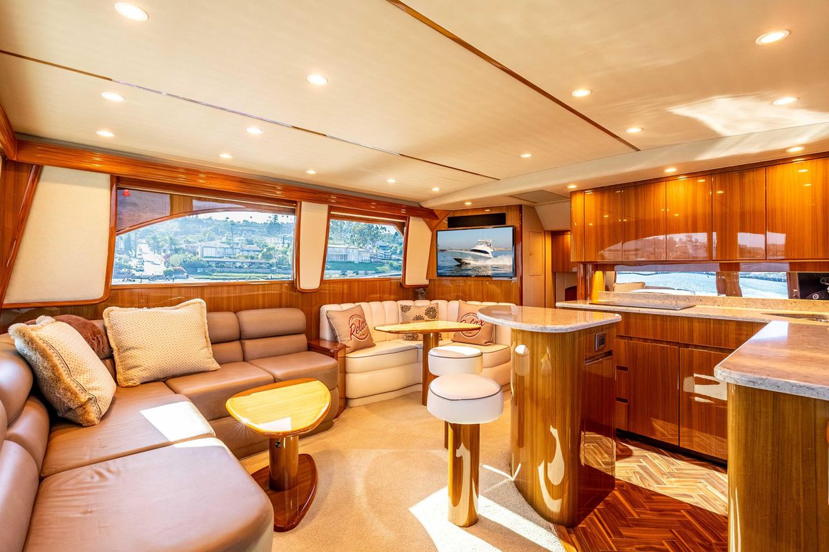 2014 Viking 46 