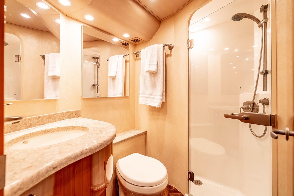 2014 Viking 46 