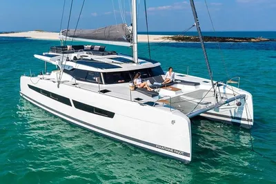 Fountaine Pajot Catamaran Aura 51