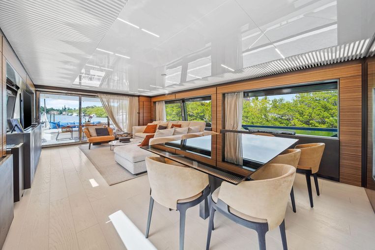 2018-92-ferretti-yachts-920-ferretti