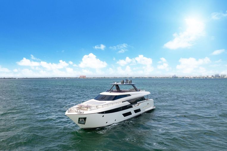 2018-92-ferretti-yachts-920-ferretti