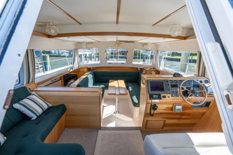 Mary Pride Yacht Photos Pics 