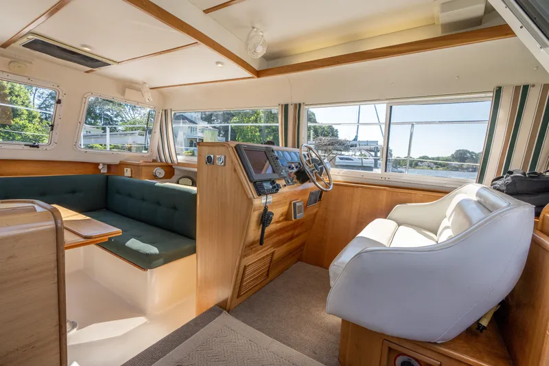 Mary Pride Yacht Photos Pics 