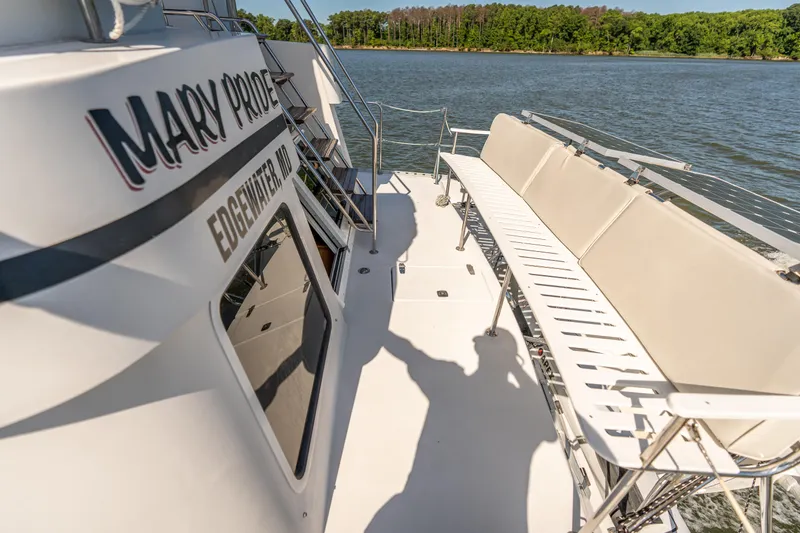 Mary Pride Yacht Photos Pics 