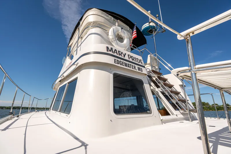 Mary Pride Yacht Photos Pics 