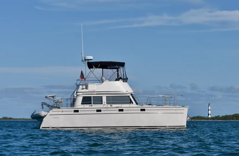 Mary Pride Yacht Photos Pics 