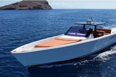 2015 Fjord 40' Cruiser