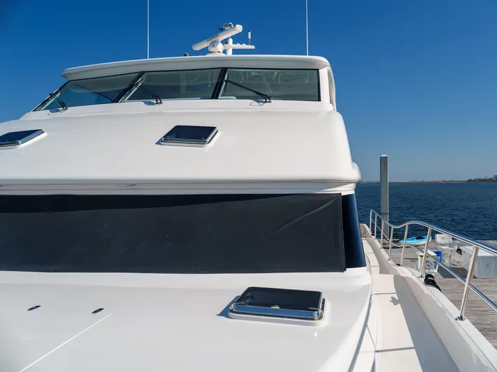 Hideout Yacht Photos Pics 