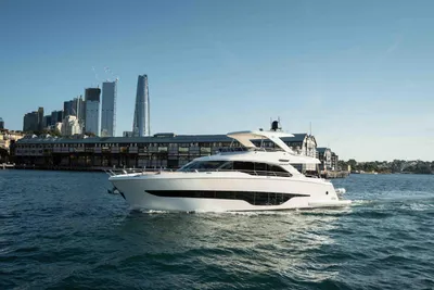 Majesty 72