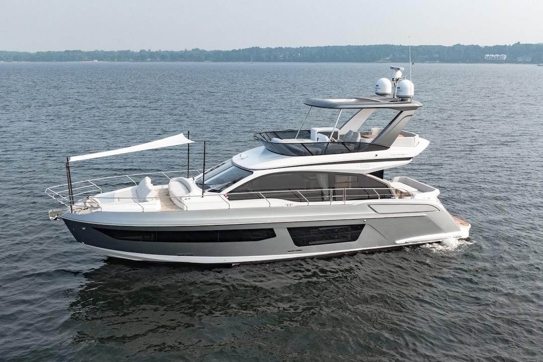 2023 Azimut 53 
