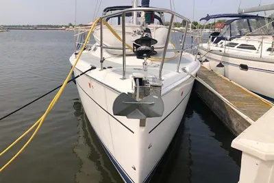 Hunter 36