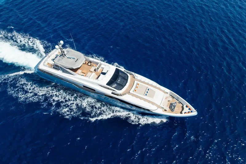 Zig Zag Ocean Yacht Photos Pics Luxurious 2014 Admiral 45 Meters yacht cruising on open blue sea.