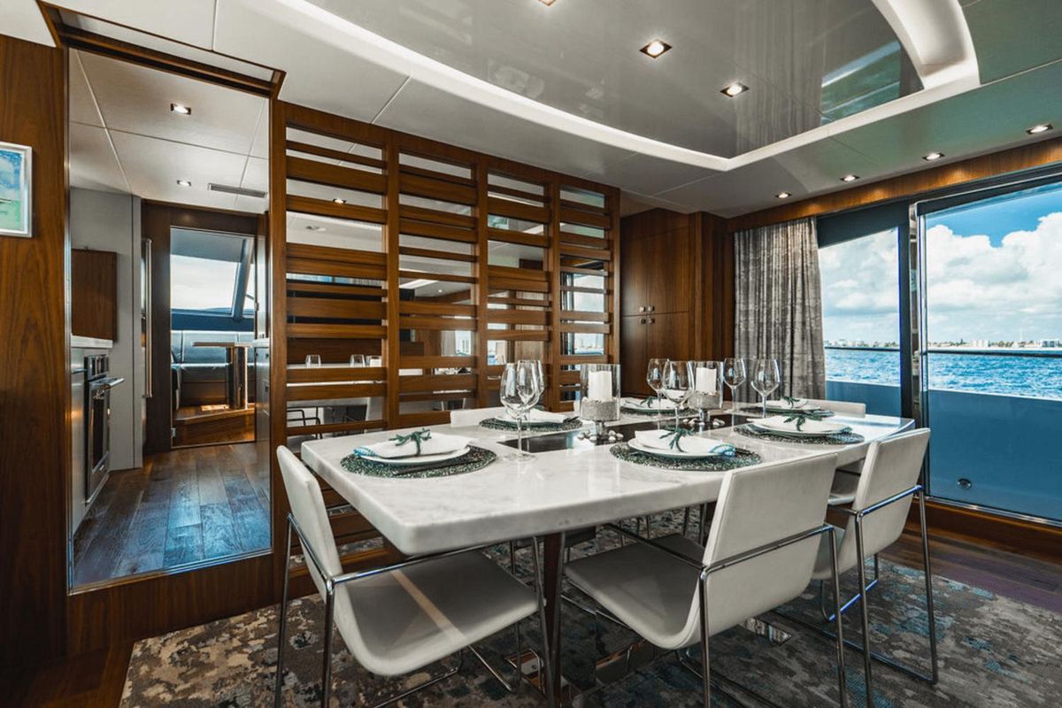 2019 Sunseeker 86 