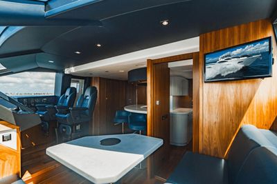 Yacht
