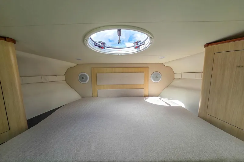  Yacht Photos Pics 2026 Regal 33 XO cabin interior with skylight and modern design.
