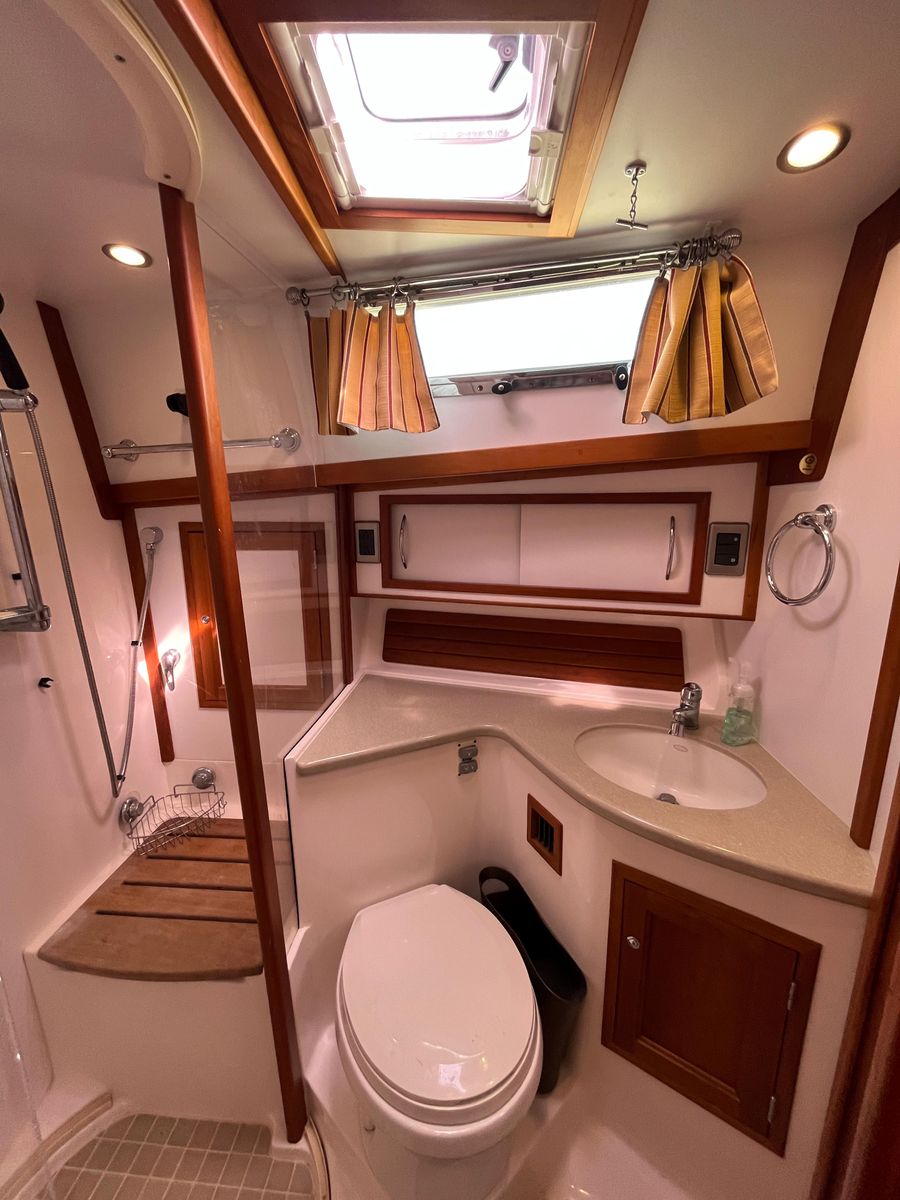 2012 Sabre 42 