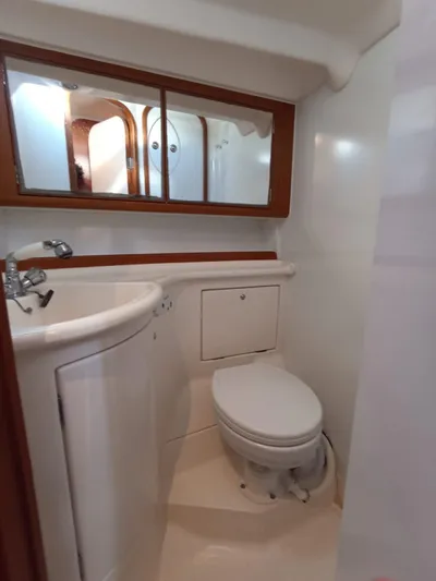 Breeze Yacht Photos Pics 