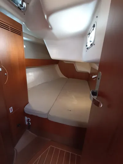 Breeze Yacht Photos Pics 