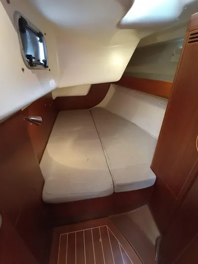 Breeze Yacht Photos Pics 