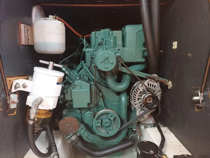 Breeze Yacht Photos Pics 