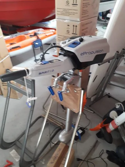 Breeze Yacht Photos Pics 