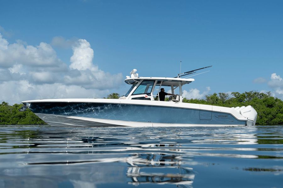 2021 Boston Whaler 380 Outrage