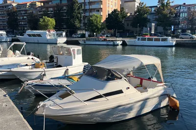 1998 Custom Cabin 5.50