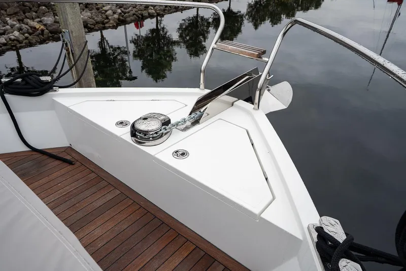  Yacht Photos Pics Bow of 2021 Sealine F430 yacht with anchor and teak decking.