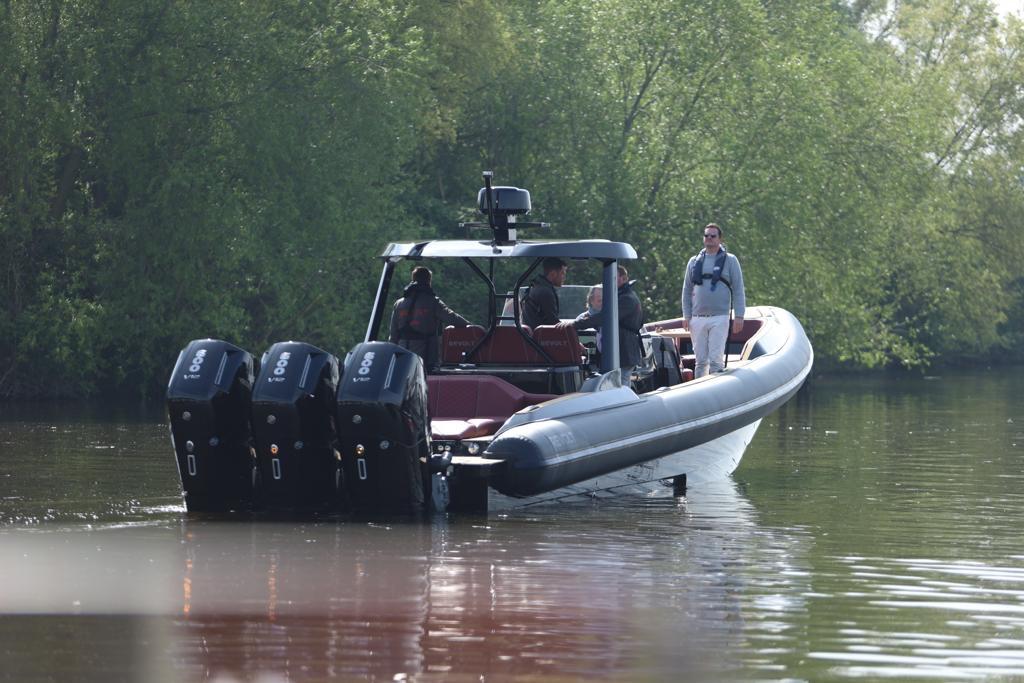 2022 Revolt Comfort 47