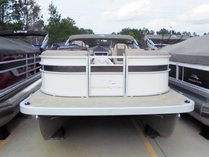 2023 Bennington 22 SXSR