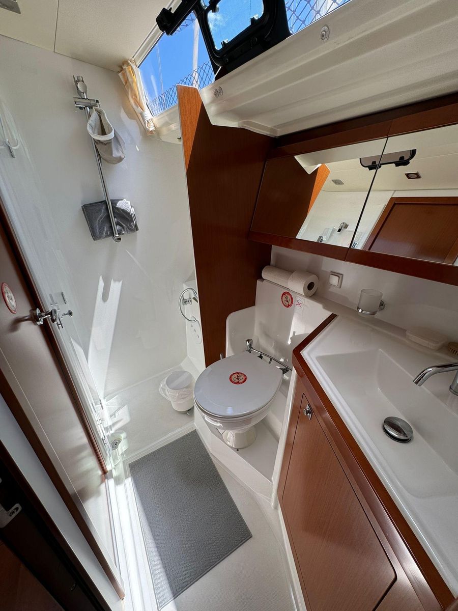 2012 Beneteau 47 