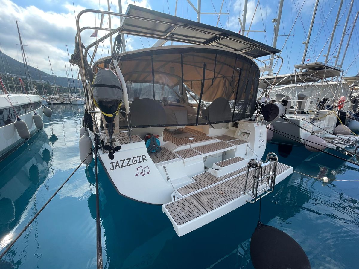 2012 Beneteau 47 