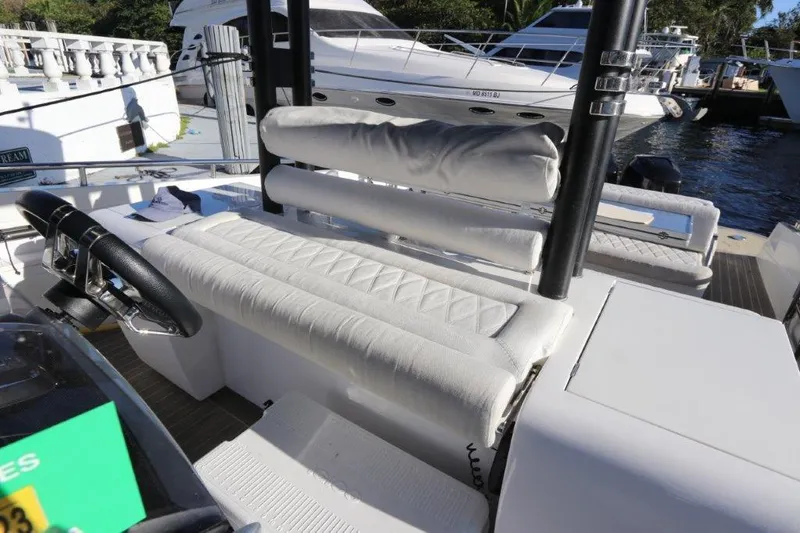  Yacht Photos Pics 2018 Canados Gladiator 428 boat interior with white cushioned seating.