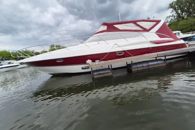 1999 Cranchi Endurance 39