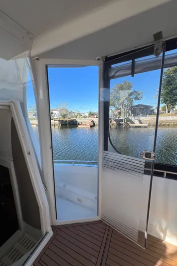 Rum-n-reels Yacht Photos Pics 